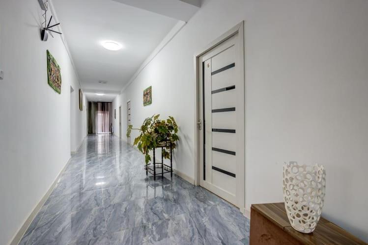 Olive Hotel Kochkor Zewnętrze zdjęcie