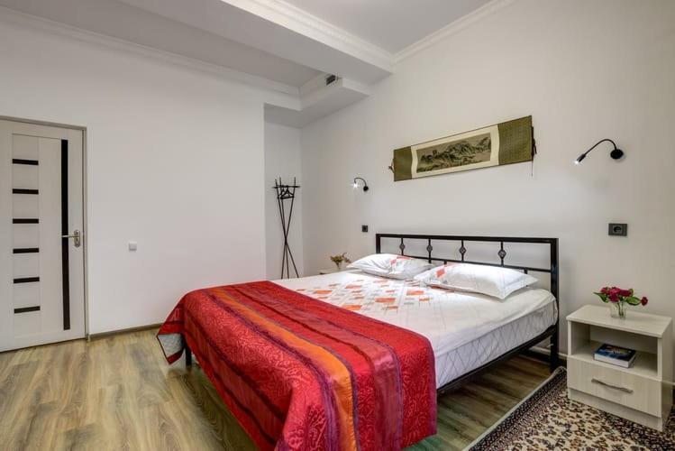 Olive Hotel Kochkor Zewnętrze zdjęcie